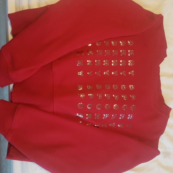 Sweater - Picture 1 of 1